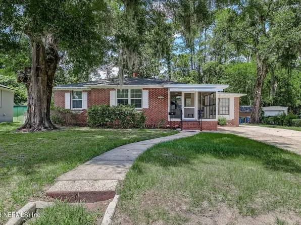 1512 RIVER HILLS Circle W, Jacksonville, FL 32211