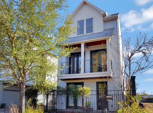 728 W 16th St, Houston, TX 77008