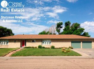 1105 W King Ter, Ulysses, KS 67880
