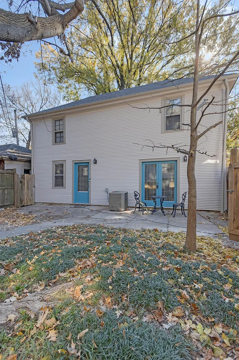 Building Photo - 1293 Vinton Ave