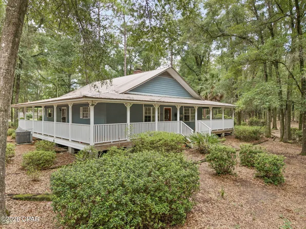 1576 Bass Rd, Caryville, FL 32427