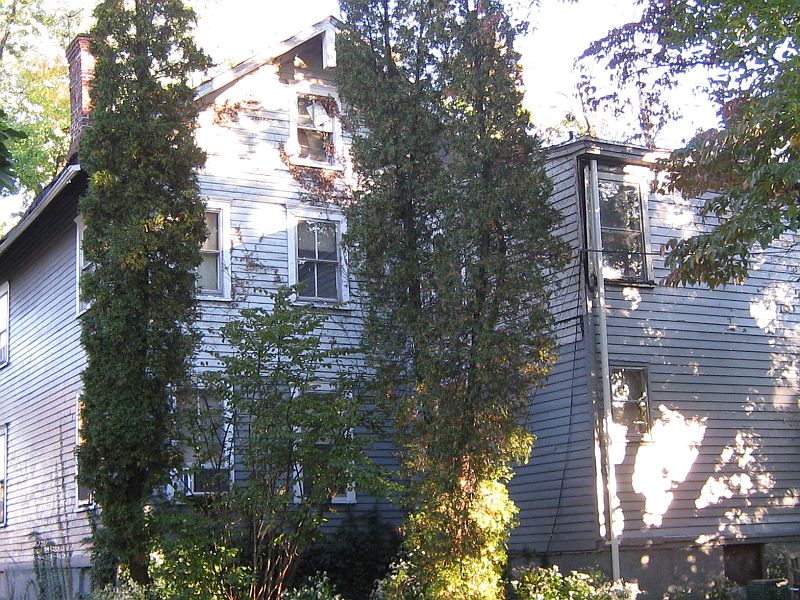 2nd image of 263 No Grove St