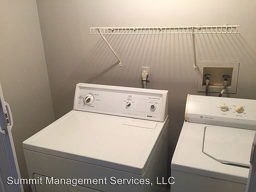 2nd image of 396 Hathorn Rd