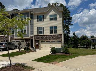 930 Channing Park Cir, Cary, NC 27519