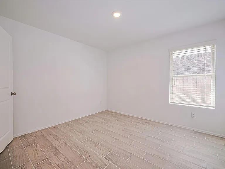 9603 Fulvetta Briar Ct — Photo 24