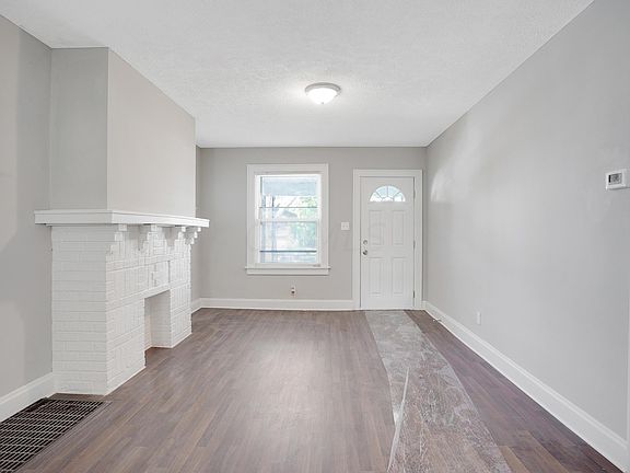 5th image of 294 Brehl Ave