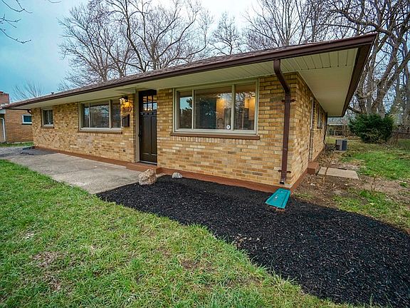 3rd image of 3607 Elmira Dr