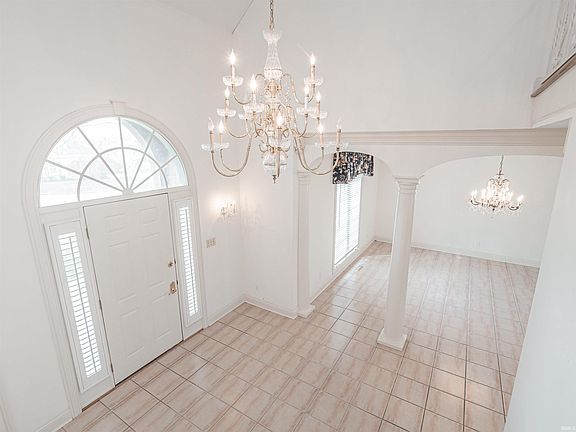 4th image of 10286 Shefield Ct