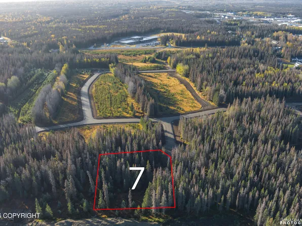 L7 Truly Cir, Soldotna, AK 99669