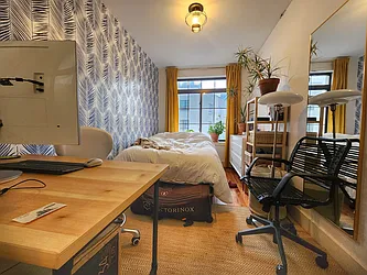 Rented by RELEASE NY