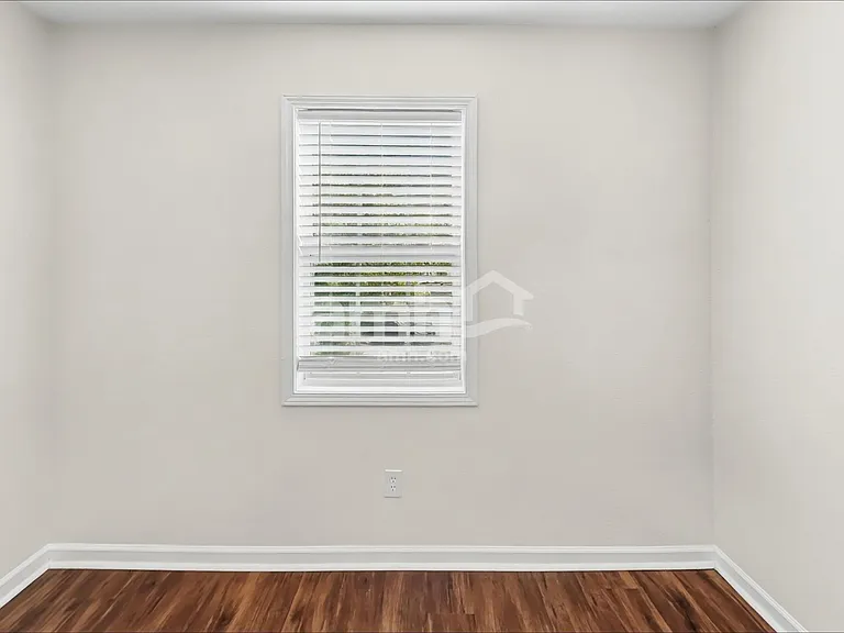 10502 Glory Meadow Ct — Photo 12