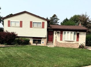 4845 Ocean Ct, Sterling Heights, MI 48310