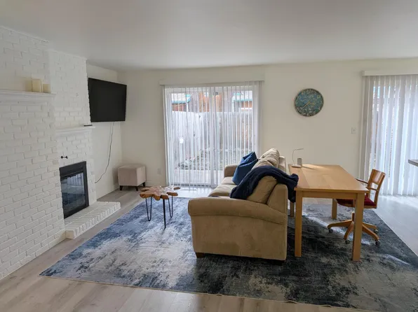 425 Manhattan Dr APT B, Boulder, CO 80303