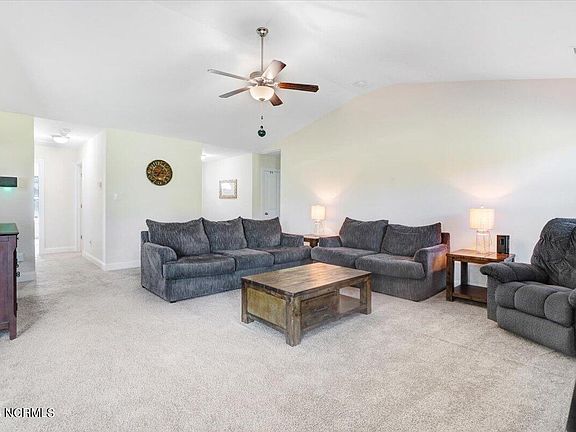 4th image of 411 Bunning Drive