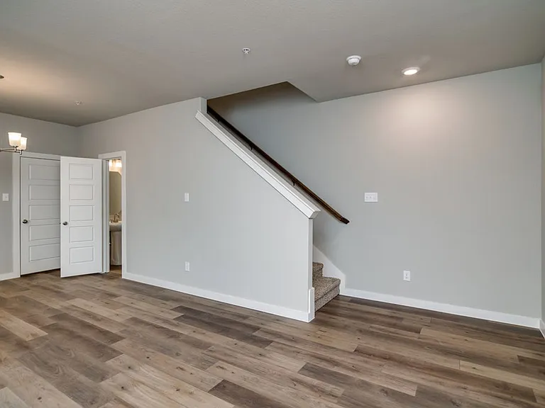 711 Harvest Moon Dr — Photo 7