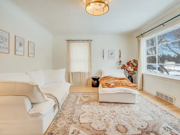 946 6th Ave E, Kalispell, MT 59901