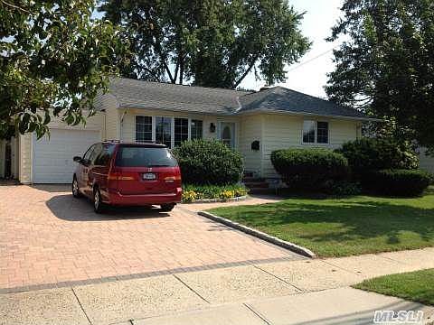 1st image of 121 Taylor Ave