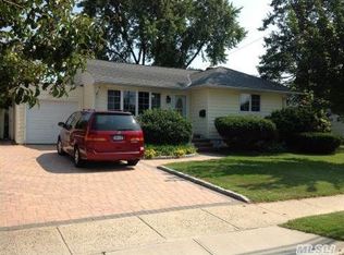 121 Taylor Ave, East Meadow, NY 11554