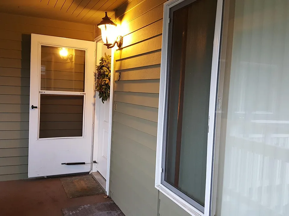 1425 Rainier Dr #2