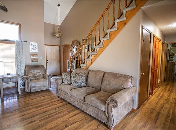 5th image of 16505 E 50th Street Ct S