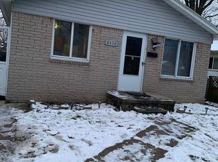 8476 Republic Ave, Warren, MI 48089