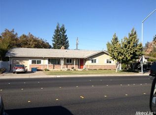 2021 Scenic Dr, Modesto, CA 95355