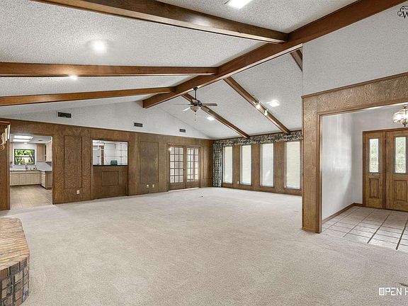 2nd image of 2417 Brentwood Dr