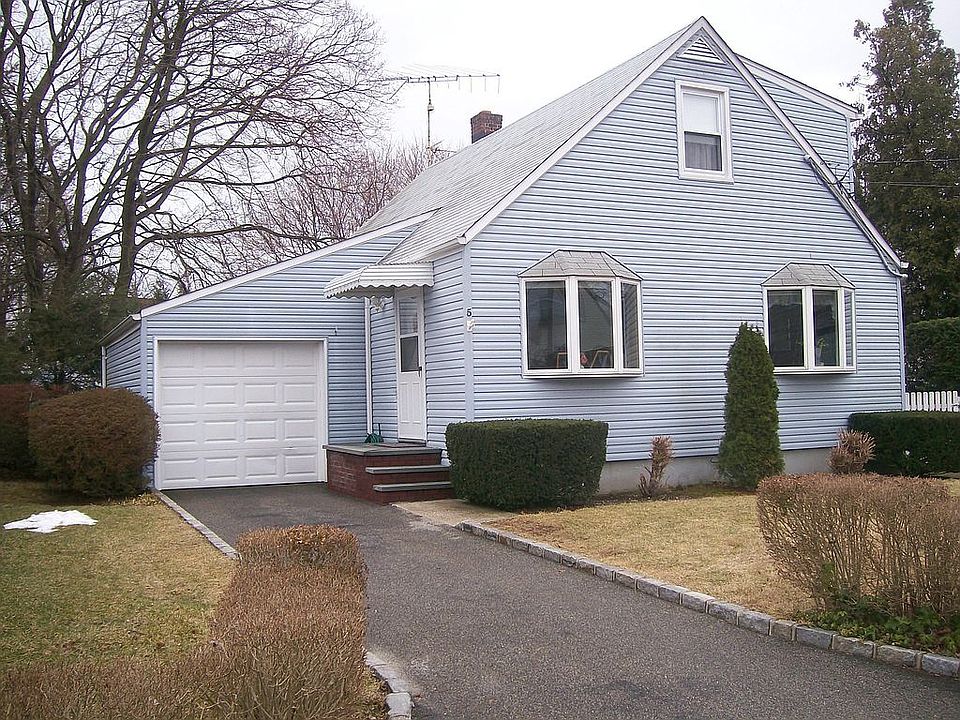 1st image of 5 Hawthorne St