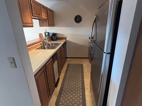 2nd image of 1170 Denali St Unit 231