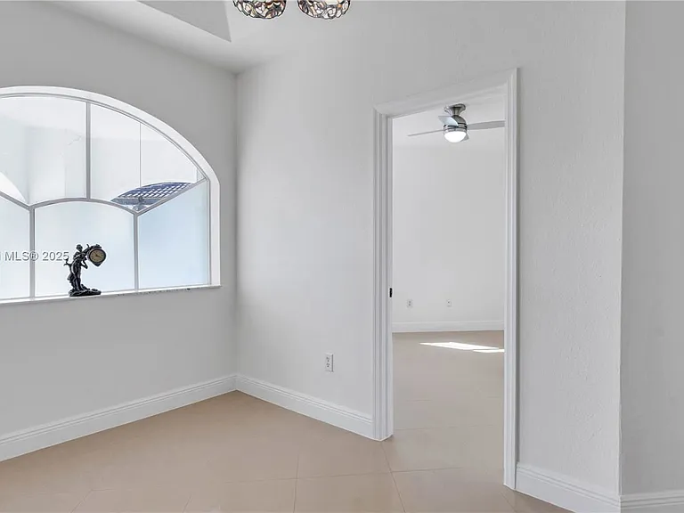 17994 NW 87th Pl — Photo 23