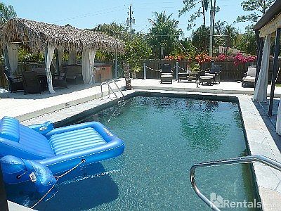 2nd image of 3749 Bailes St