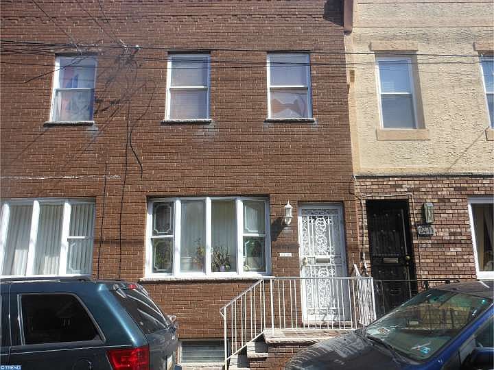 1st image of 2439 S Franklin St