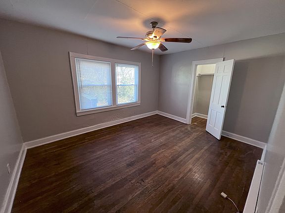 4th image of 419 Belmont Ave Unit 3