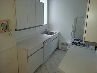 Rented by ZealEstate Group Inc