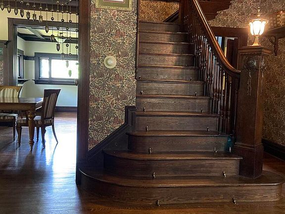 2nd image of 502 East Broadway