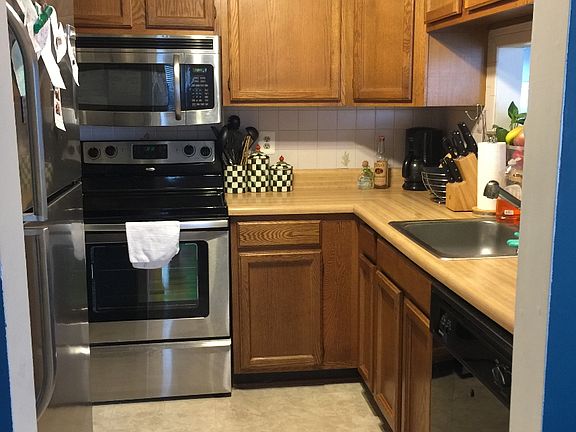 4th image of 6957 Mary Caroline Cir Unit L