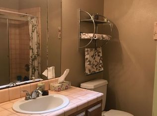 3001 N Douty St, Hanford, CA 93230