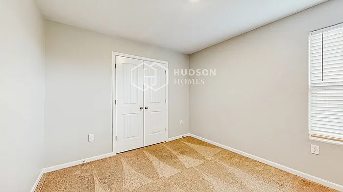 388 Aubrey Woods Dr — Photo 21