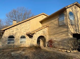3205 Willow Bnd, Bedford, TX 76021