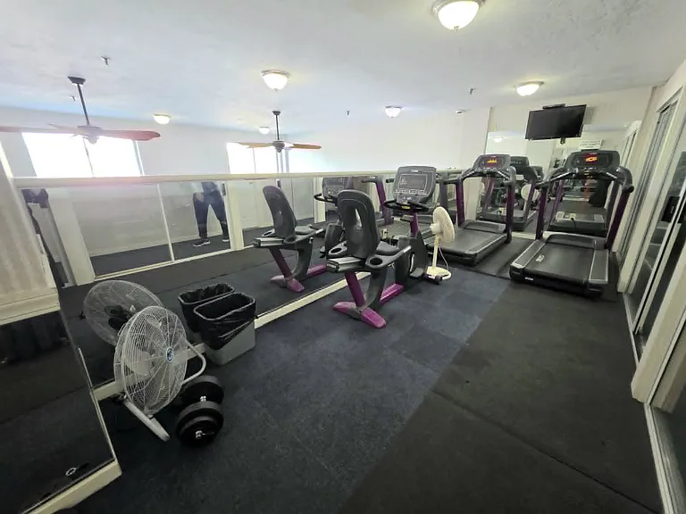 230 Willard St #407 — Photo 25