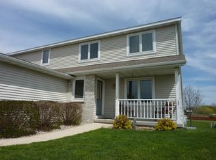 200 Cory Ln, Cottage Grove, WI 53527