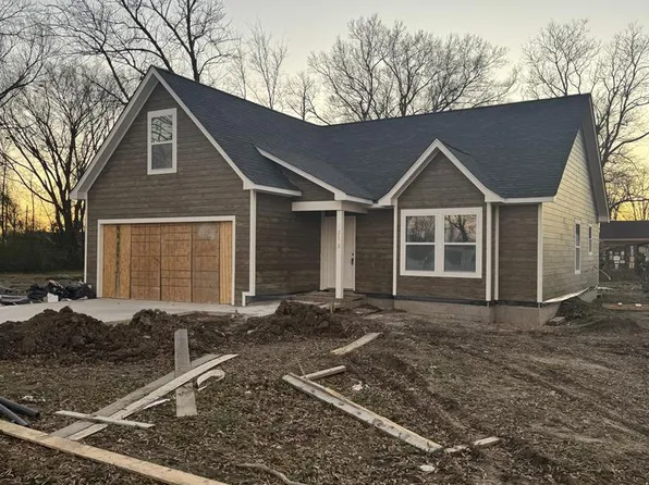 210 Bettis St, West Memphis, AR 72301