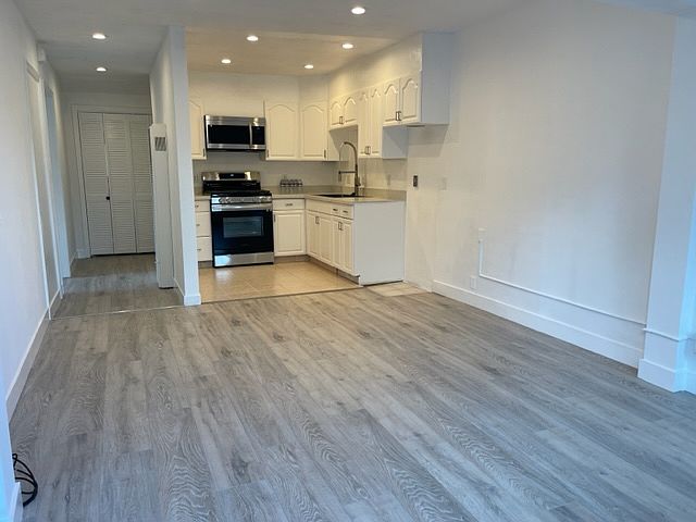 1st image of 45 Sunnyside Ave APT A