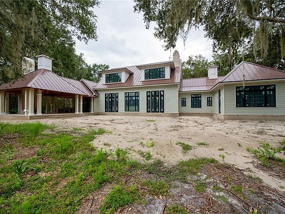 3rd image of 17 James Pearey Ln