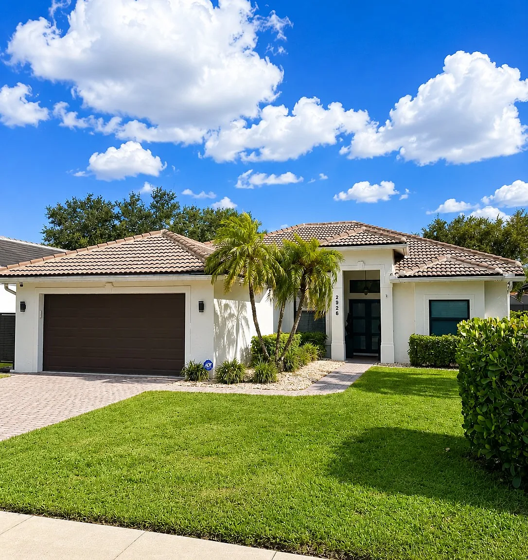 4 bed, 8276 sqft, $3,950 — Photo 1