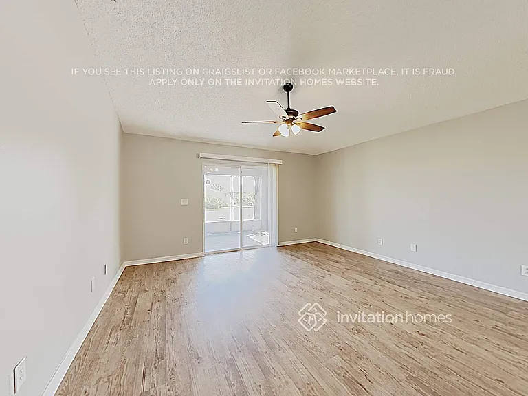 2107 Deercroft Dr — Photo 6