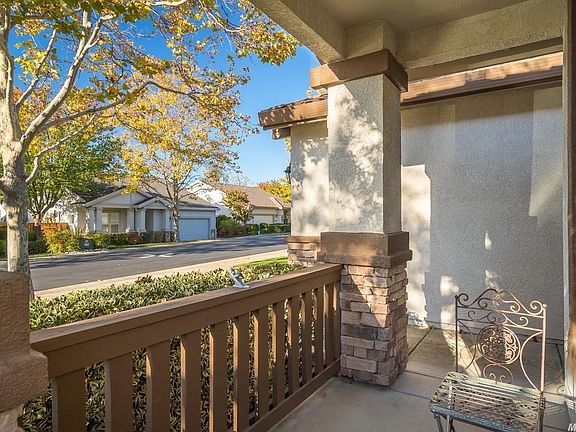 2nd image of 3987 Coldwater Dr