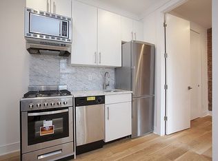 489 3rd Ave #3E, New York, NY 10016