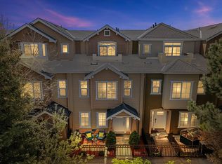 2214 Woodberry Ln, Mountain View, CA 94043