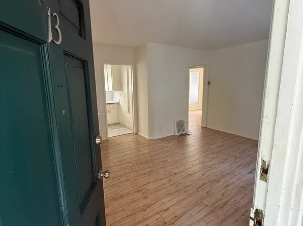 302 N Louise St, Glendale, CA